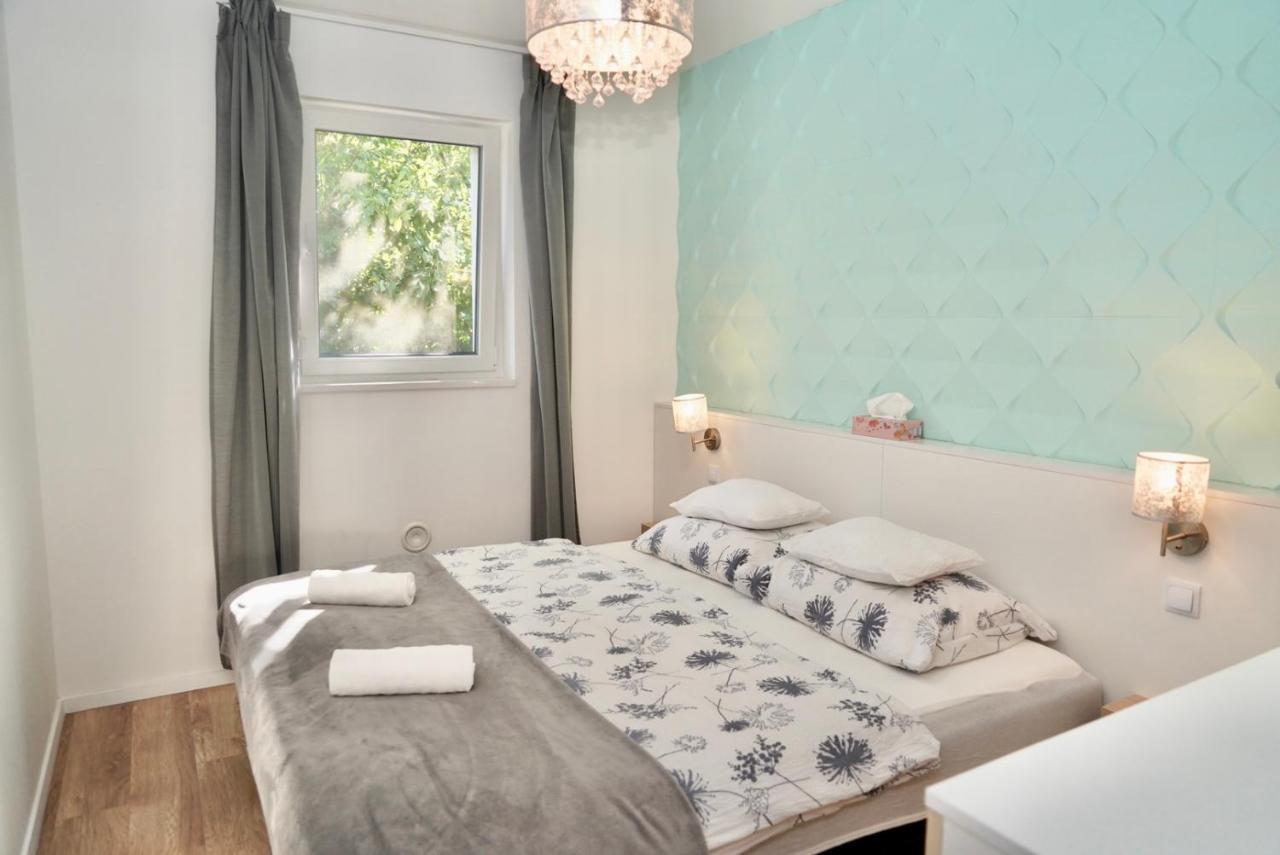 Golden Relax Apartments Balatonfured Ngoại thất bức ảnh