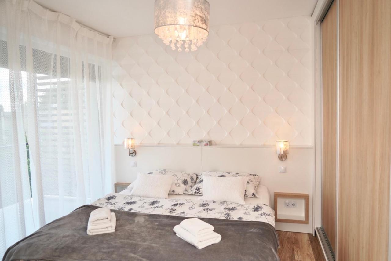 Golden Relax Apartments Balatonfured Ngoại thất bức ảnh